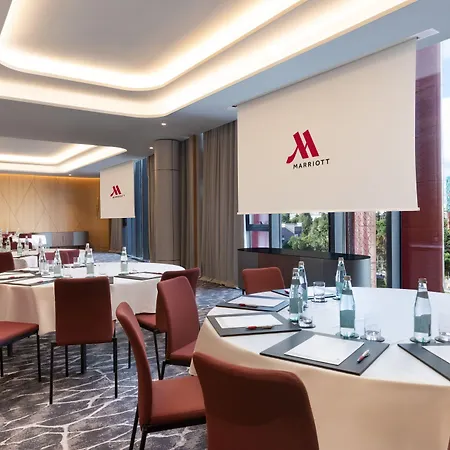Marriott ティラナ