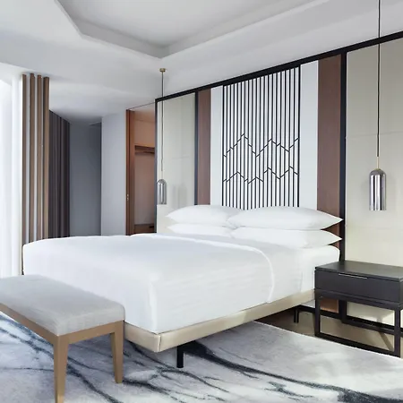 ホテル Marriott ティラナ