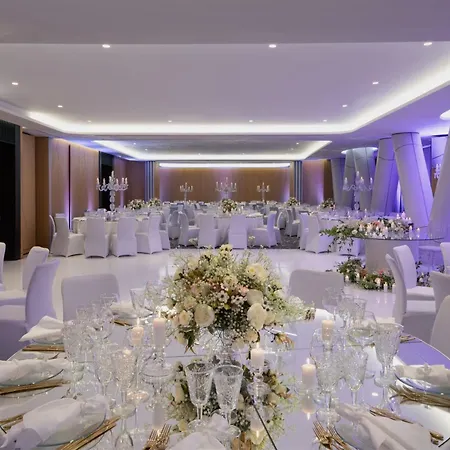 Marriott 5* ティラナ