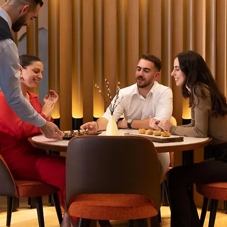 Hotel Marriott Tirana