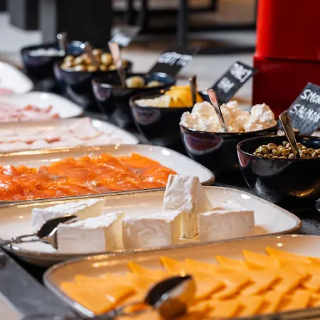 Marriott ホテル ティラナ