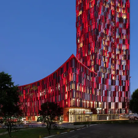 ホテル Marriott ティラナ